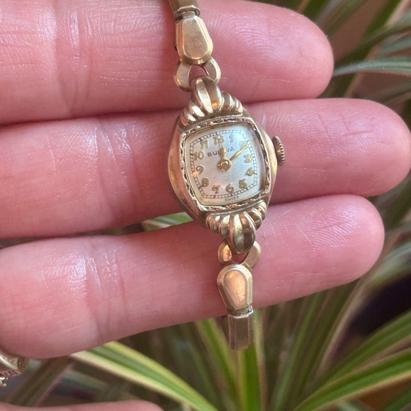 Antique RARE Bulova Gold 1949 Miss America ladies Watch WORKS!!! - Picture 1 of 9
